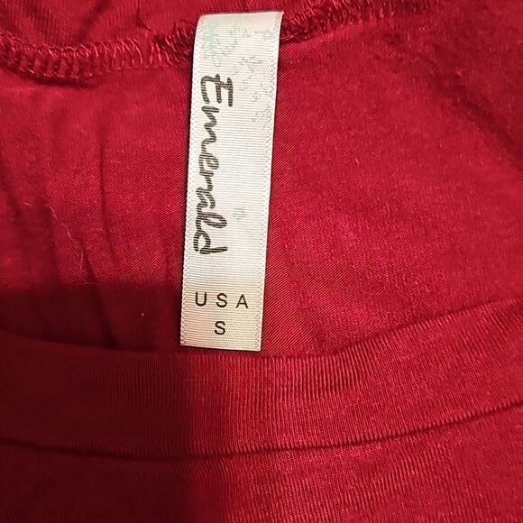 Boutique dress for holidays - Picture 2 of 2